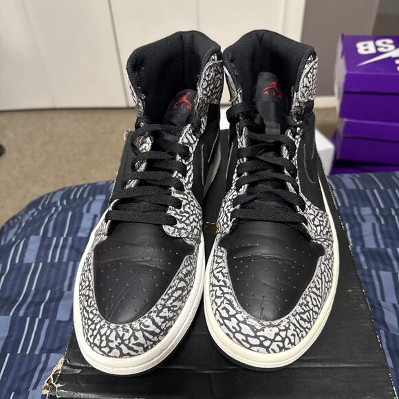 Size 11.5 - Air Jordan 1 Retro High Black Un-Supreme main image 6